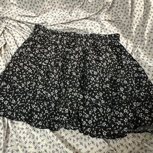 RUE21 Floral skirt